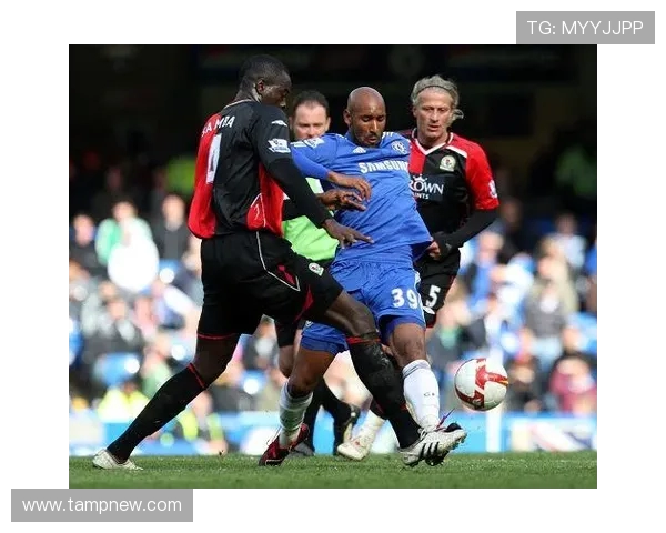 深圳足球队的包夹战术解析与深度剖析
