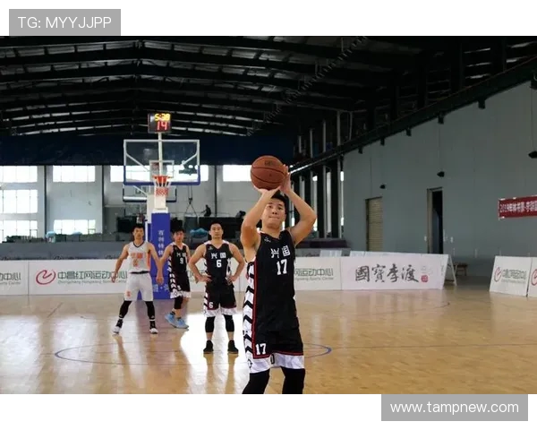 西安篮球队在联赛中的比赛经验与表现分析探讨