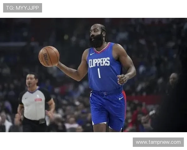 2013年NBA季后赛快船与灰熊激战回顾精彩瞬间与关键时刻分析