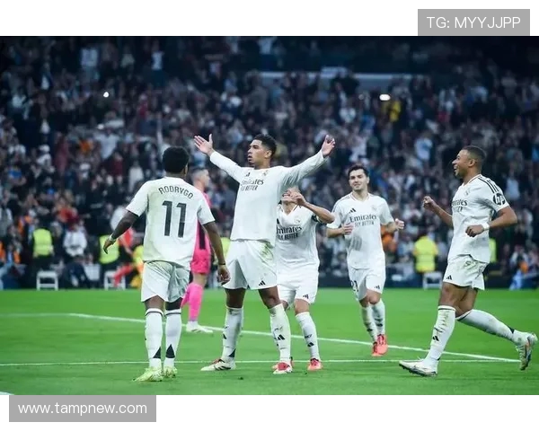 皇家马德里与巴伦西亚激战正酣谁能在西甲赛场笑到最后 皇家马德里与巴伦西亚激战正酣谁能在西甲赛场笑到最后