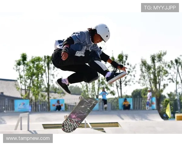 北京极限运动队在世界滑板锦标赛中的精彩表现与力量解析